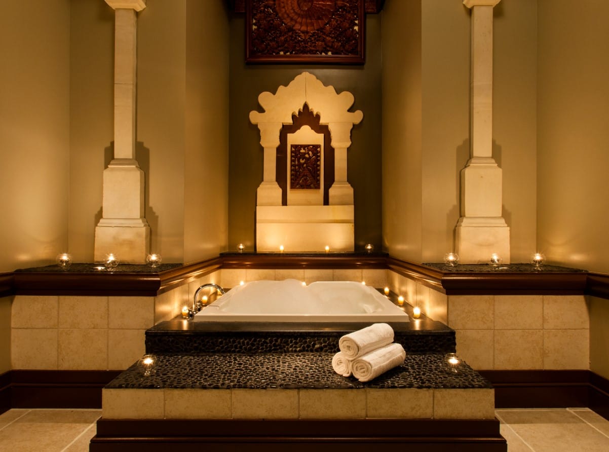 A tub at the Mandara Spa, at Swan & Dolphin