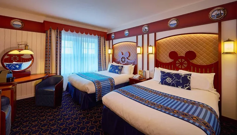 A Newport Bay Club room (source: Disneyland Paris website)